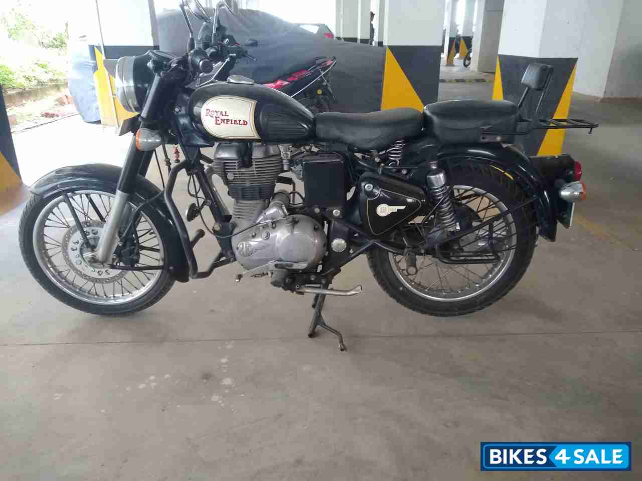 Royal Enfield Classic 350 Royal Enfield Classic 350