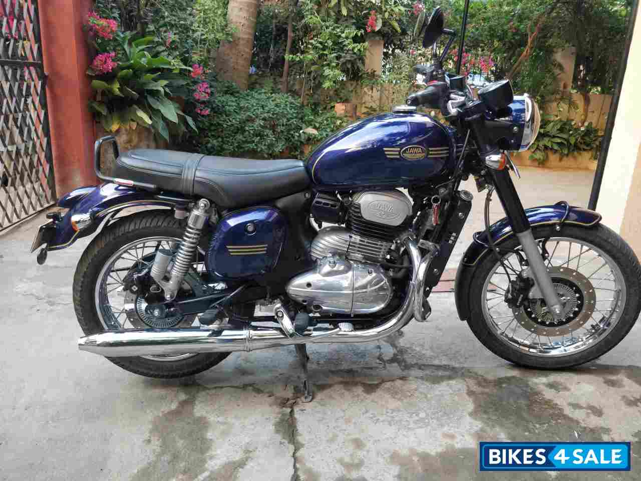 Jawa forty two Dual Channel ABS - Nebula blue