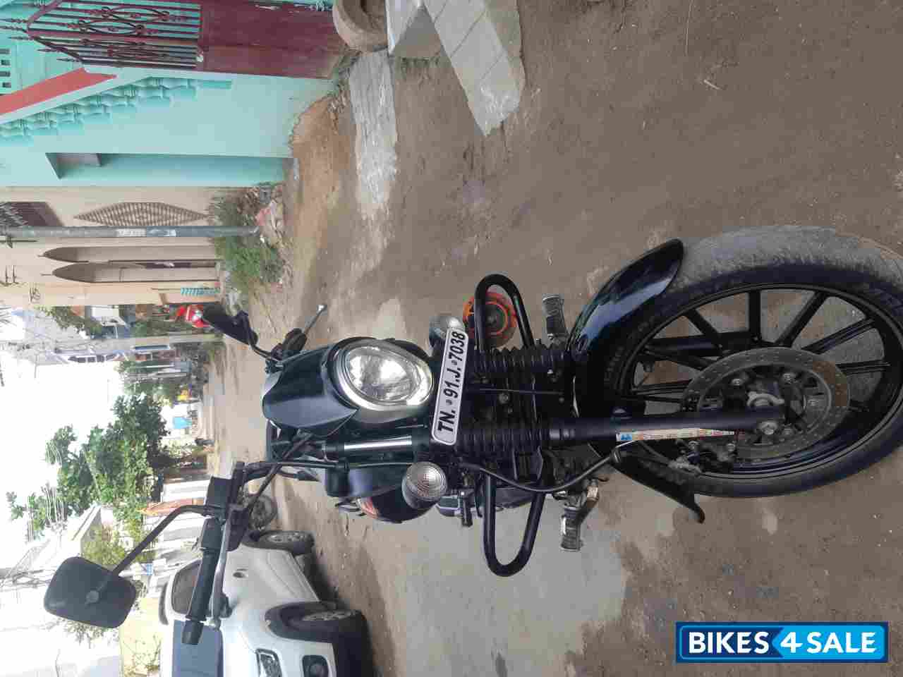 Bajaj Avenger Street 220