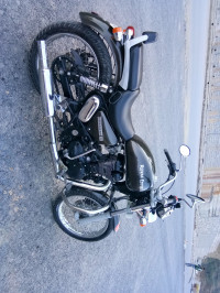 Lightening Royal Enfield Thunderbird TwinSpark 350