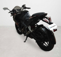 Bajaj Pulsar RS 200