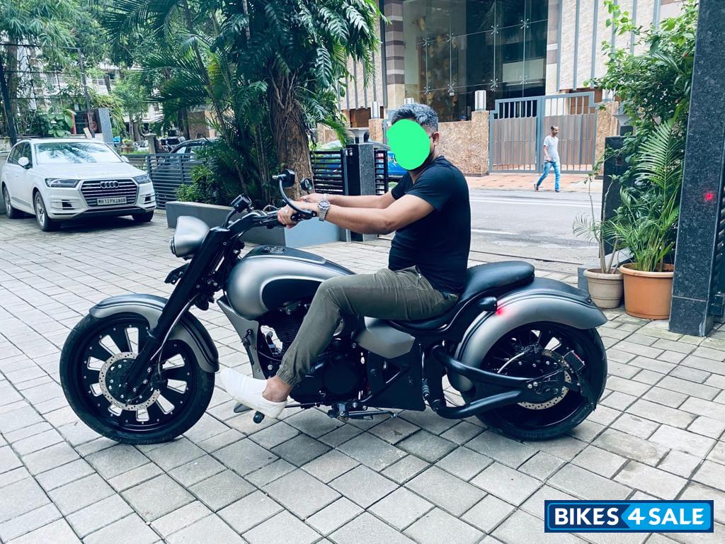 Royal Enfield Classic 500