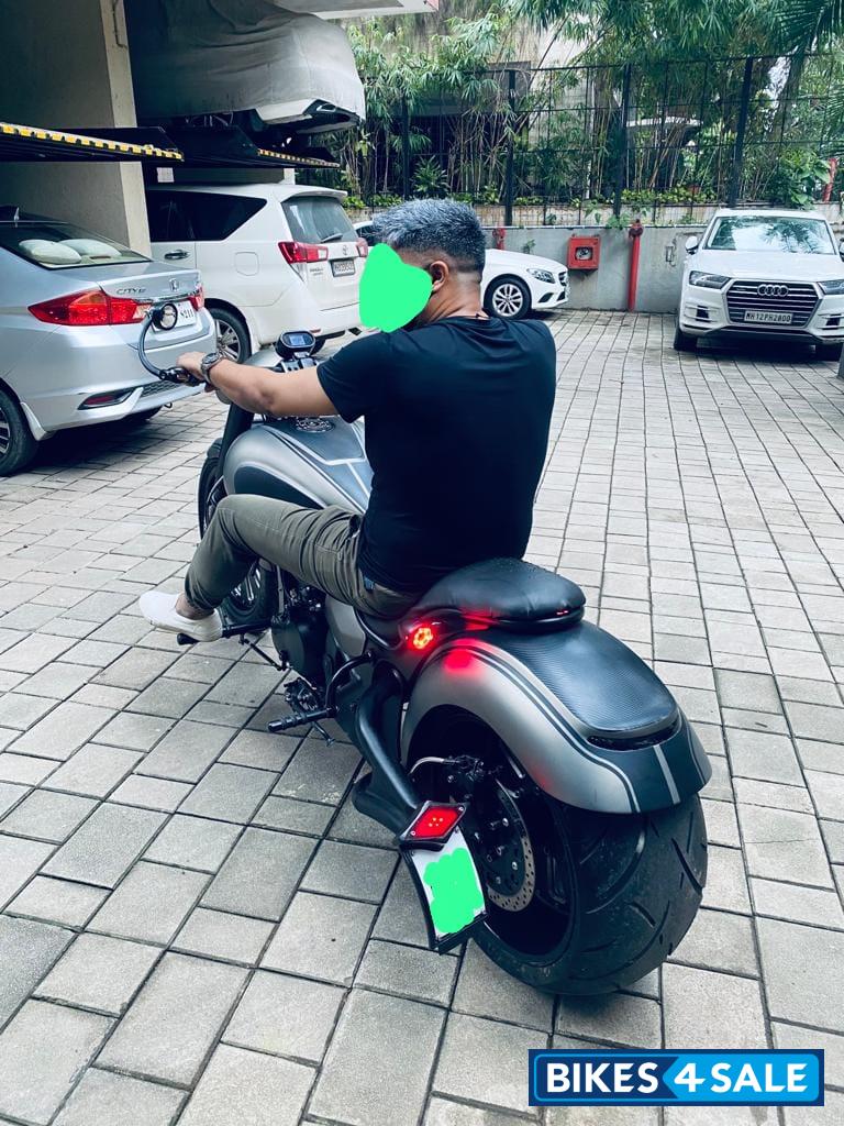 Royal Enfield Classic 500