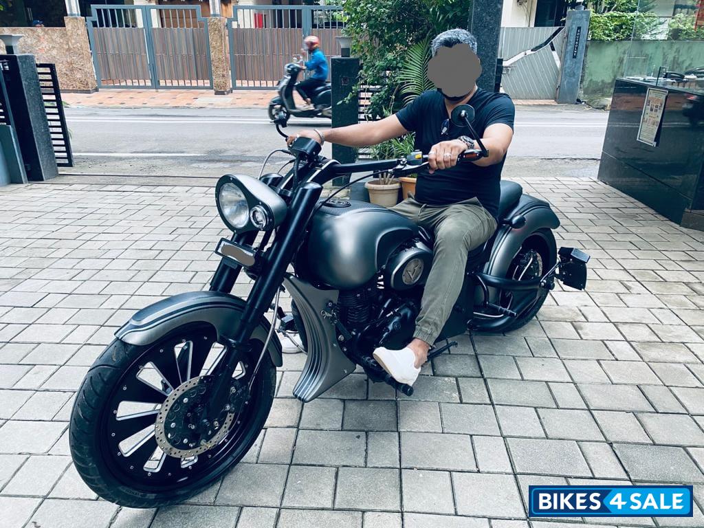 Royal Enfield Classic 500