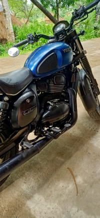 Steel Blue Yezdi Roadster Dark