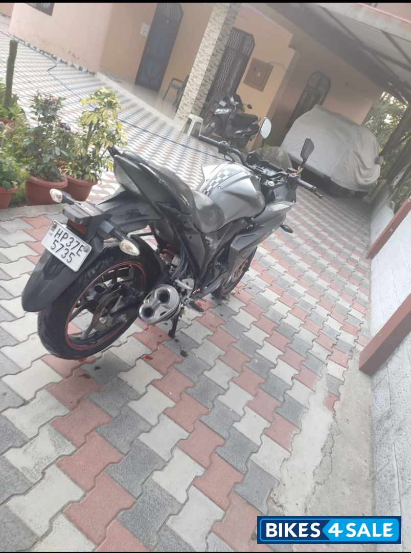 Suzuki Gixxer SF