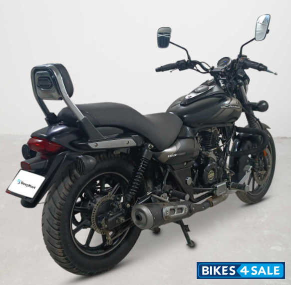 Bajaj Avenger Street 160