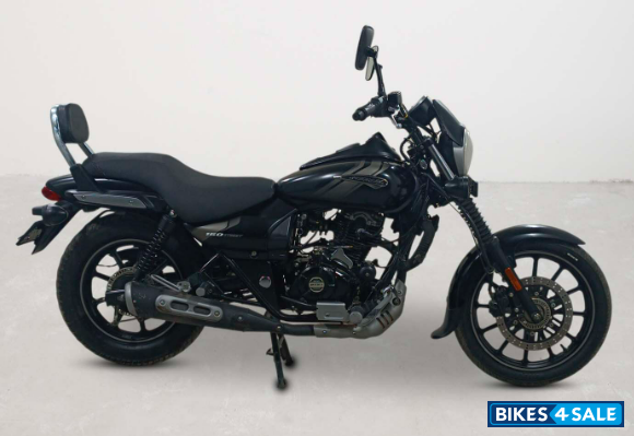 Bajaj Avenger Street 160
