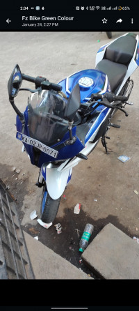 Bajaj Pulsar RS 200  Model