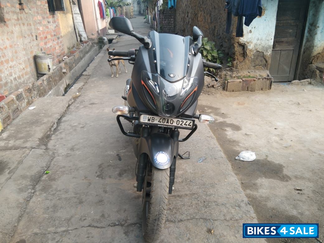 Matte Black And Neon Orange Bajaj Pulsar 180 Matte Black And Neon Orange Bajaj Pulsar 180
