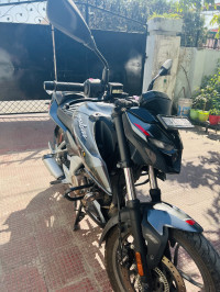 Techno Grey Bajaj Pulsar N250