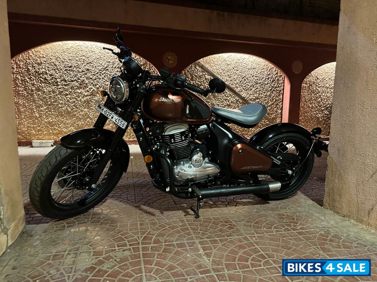 Copper Brown Jawa 42 Bobber Dual Channel ABS