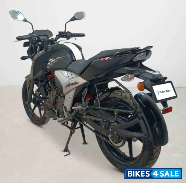 TVS Apache RTR 160 4V