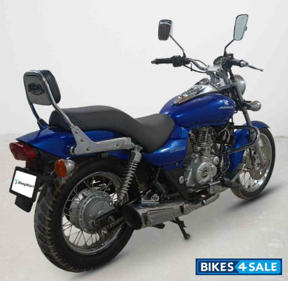 Bajaj Avenger 180 DTS-i