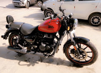 Royal Enfield Meteor 350 Fireball