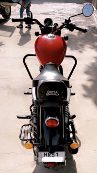 Royal Enfield Meteor 350 Fireball