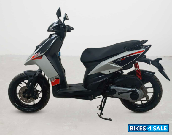 Aprilia SR 150