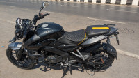 Black Bajaj Pulsar 200 NS