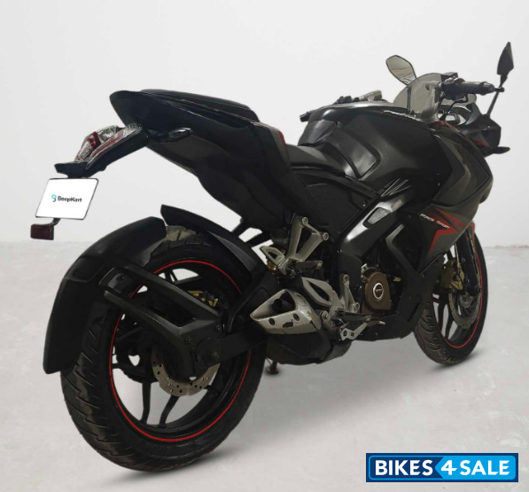 Bajaj Pulsar RS 200 Bajaj Pulsar RS 200