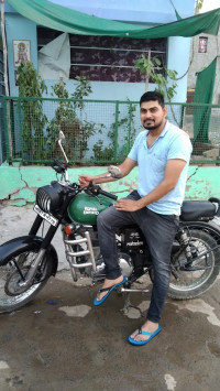 Green Royal Enfield Classic 350