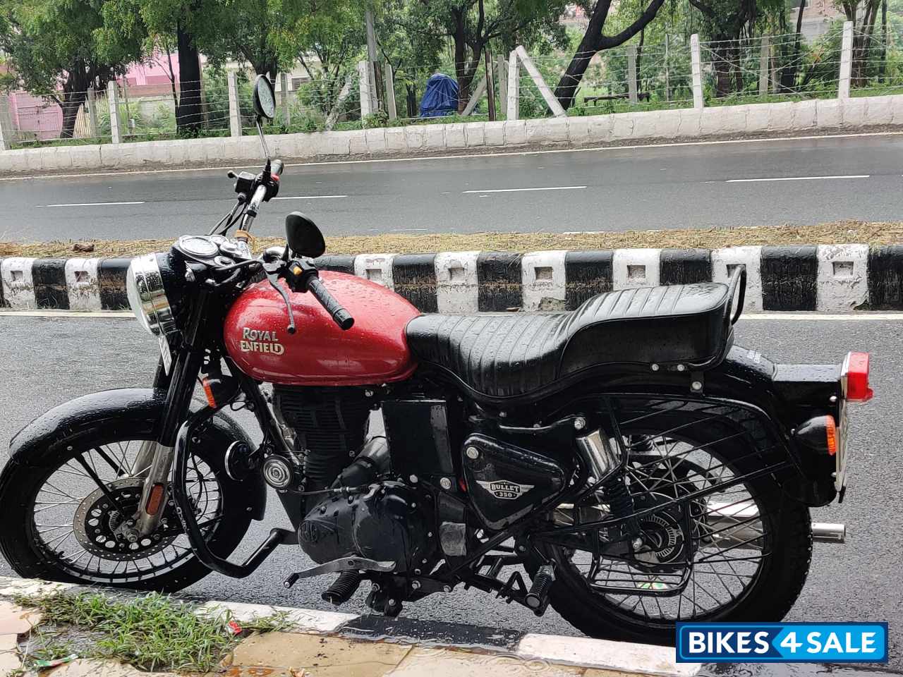 Royal Enfield Bullet 350 ES BS6
