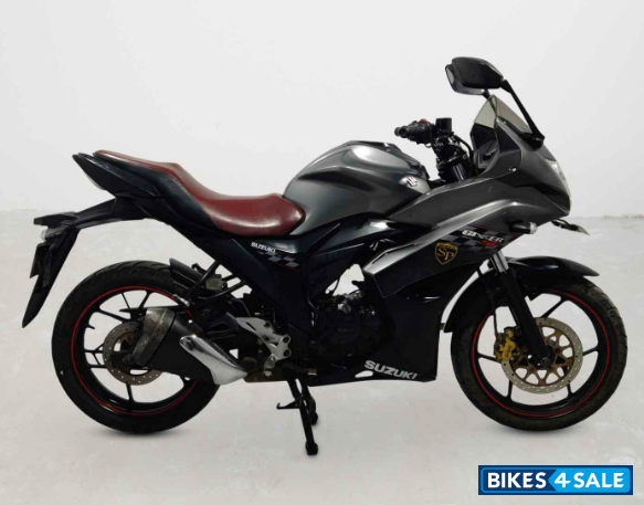 Suzuki Gixxer SF