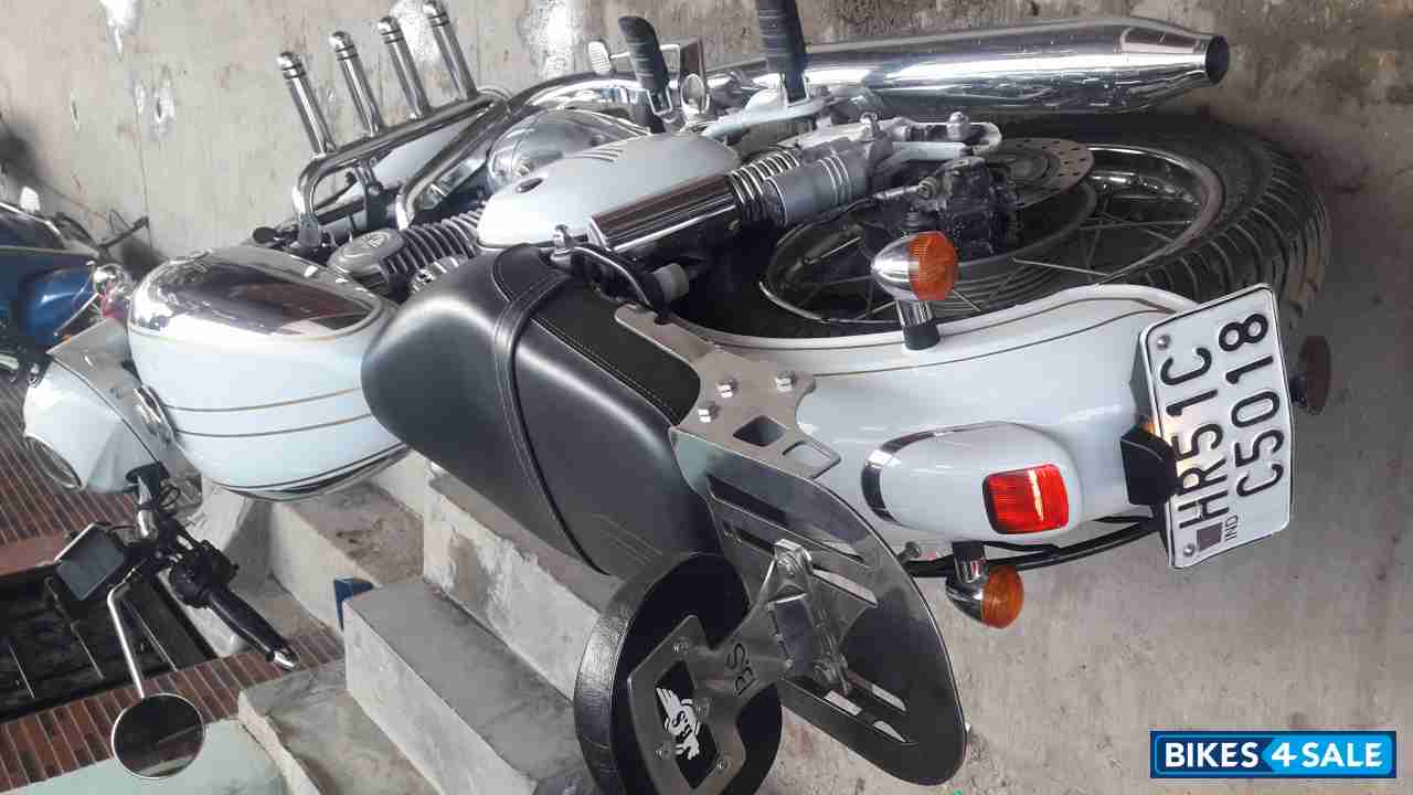 Light Grey Jawa Jawa BS6