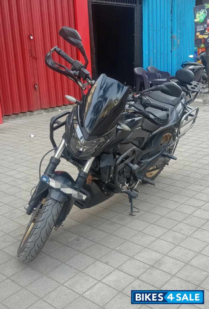 Bajaj Dominar 400 Disc