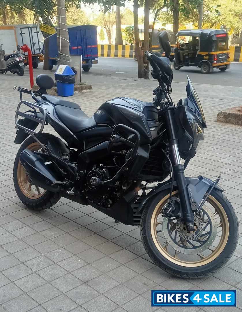 Bajaj Dominar 400 Disc