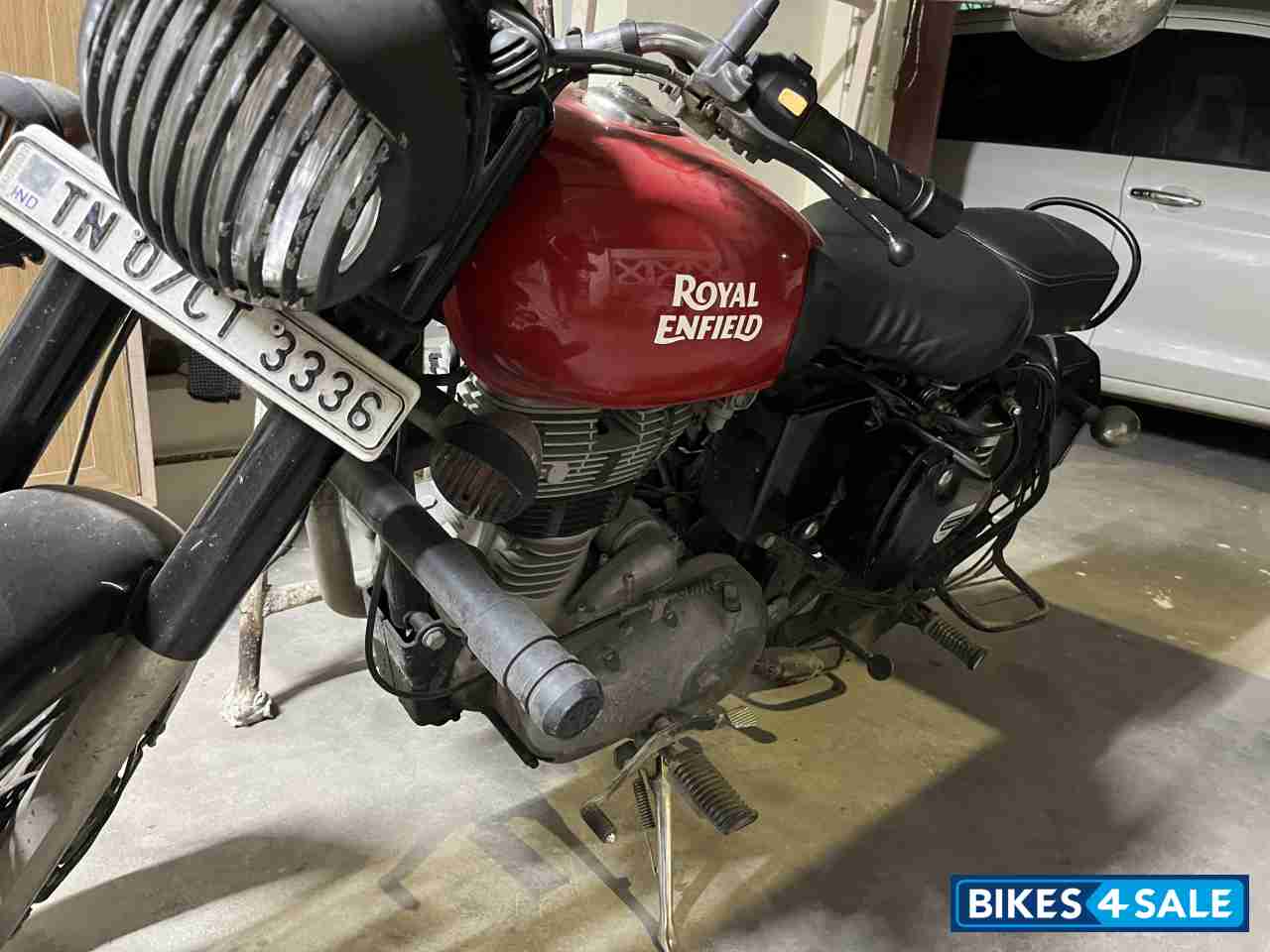 Royal Enfield Classic 350 Redditch Red