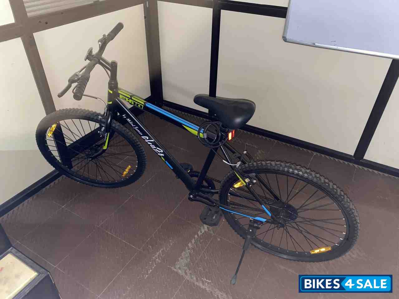 Black Chaze Lifelong Road cycle