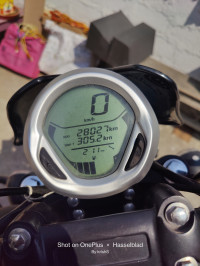 Black Bajaj Avenger Street 220