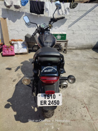 Black Bajaj Avenger Street 220