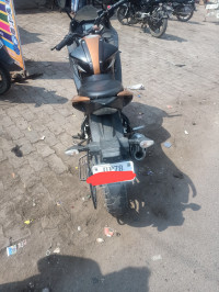 Golden Black Suzuki Gixxer SF SP