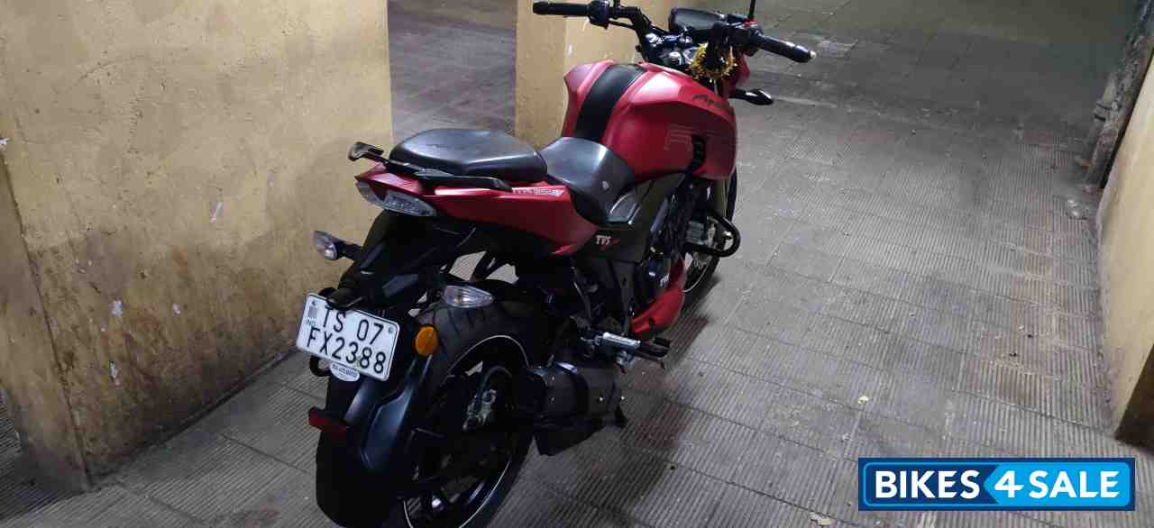 TVS Apache RTR 200 4V