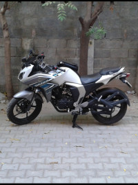 Yamaha Fazer FI V2