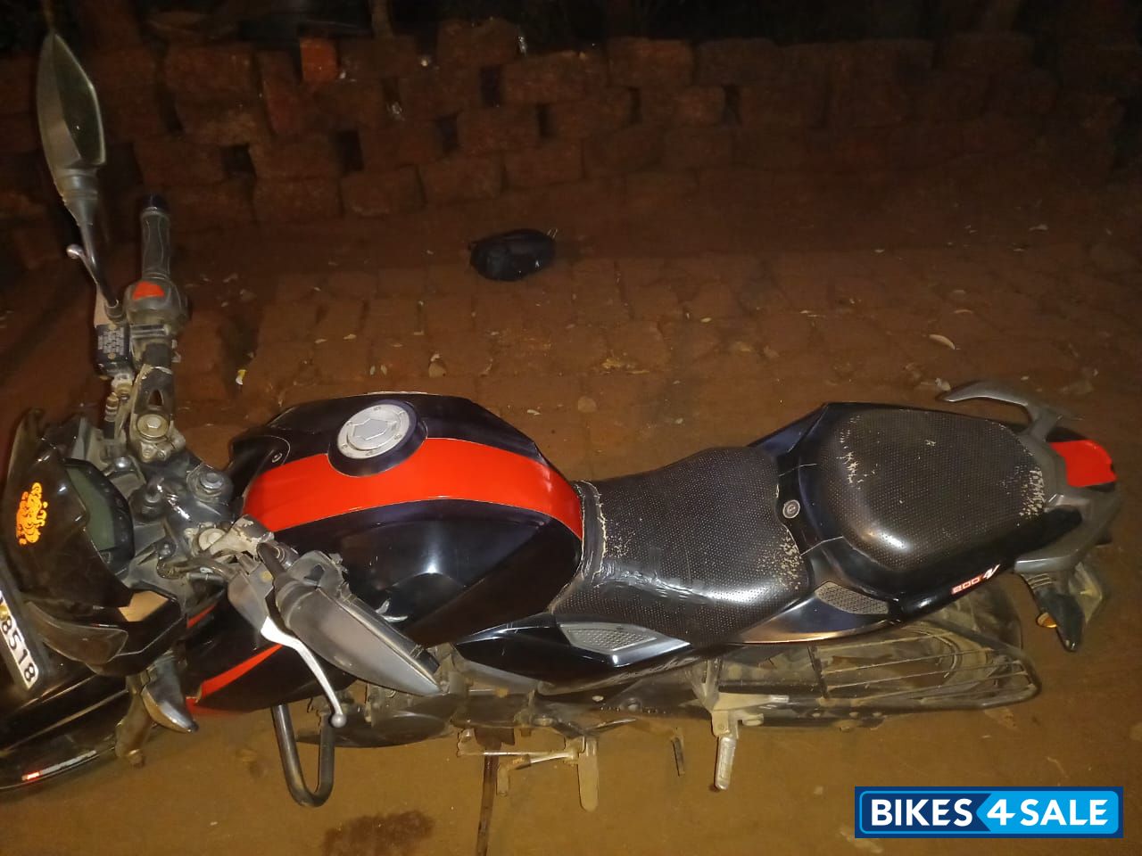 TVS Apache RTR 200 4V