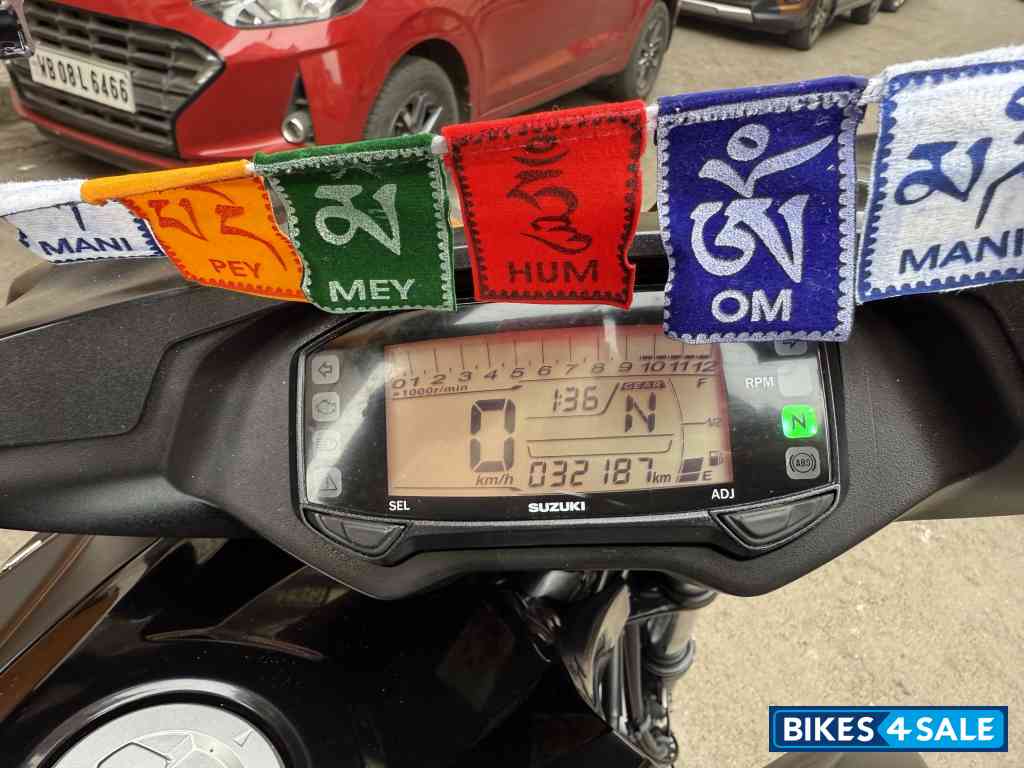 Matte Black Suzuki Intruder 150 BS6