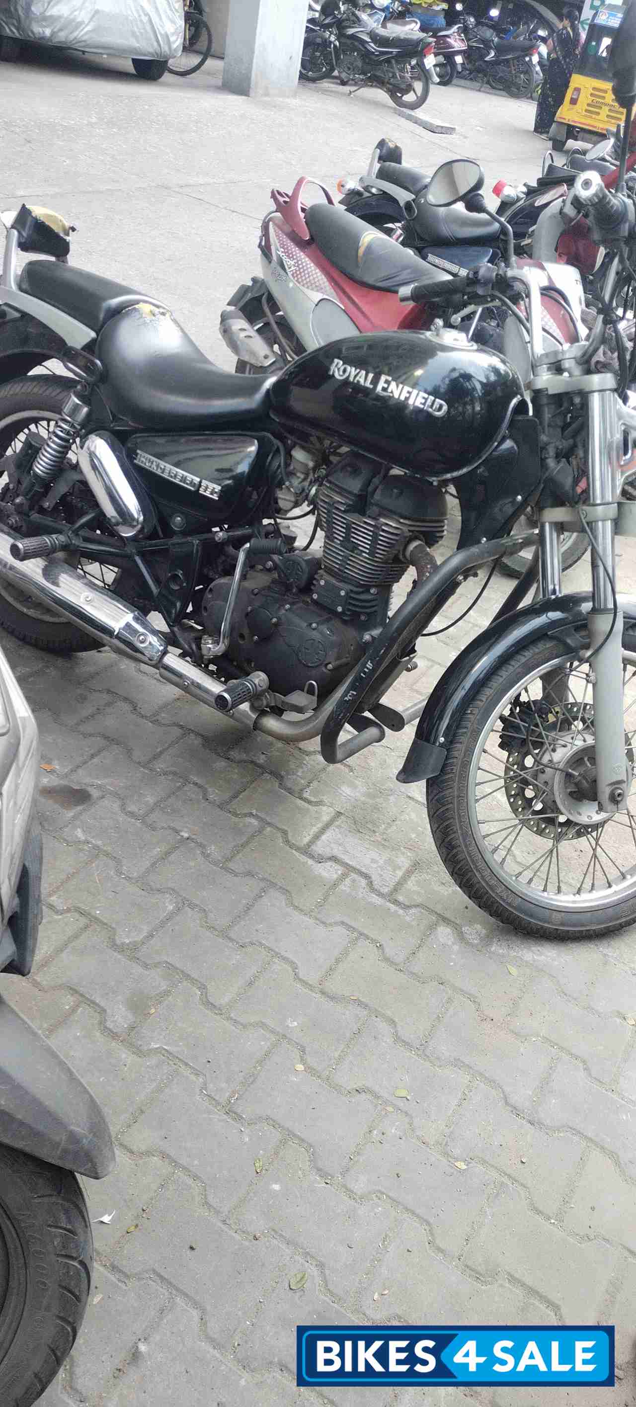 Royal Enfield Thunderbird 350