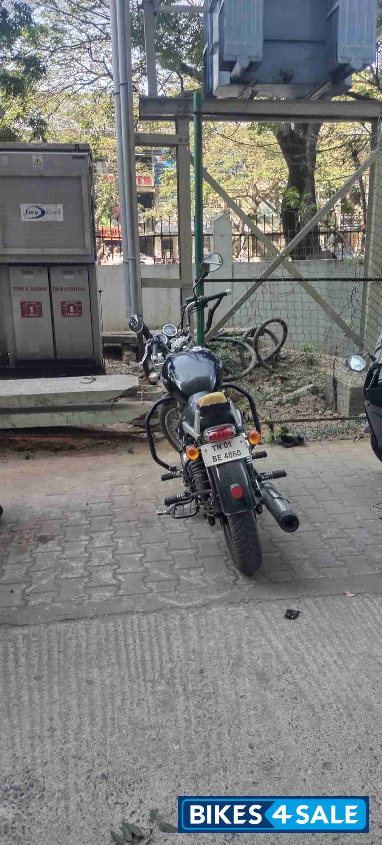 Royal Enfield Thunderbird 350