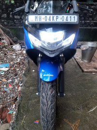 Blue Suzuki Gixxer SF