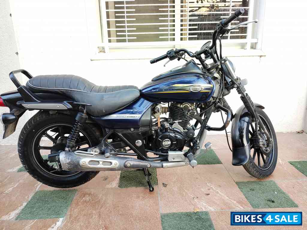Navy Blue Bajaj Avenger Street 150