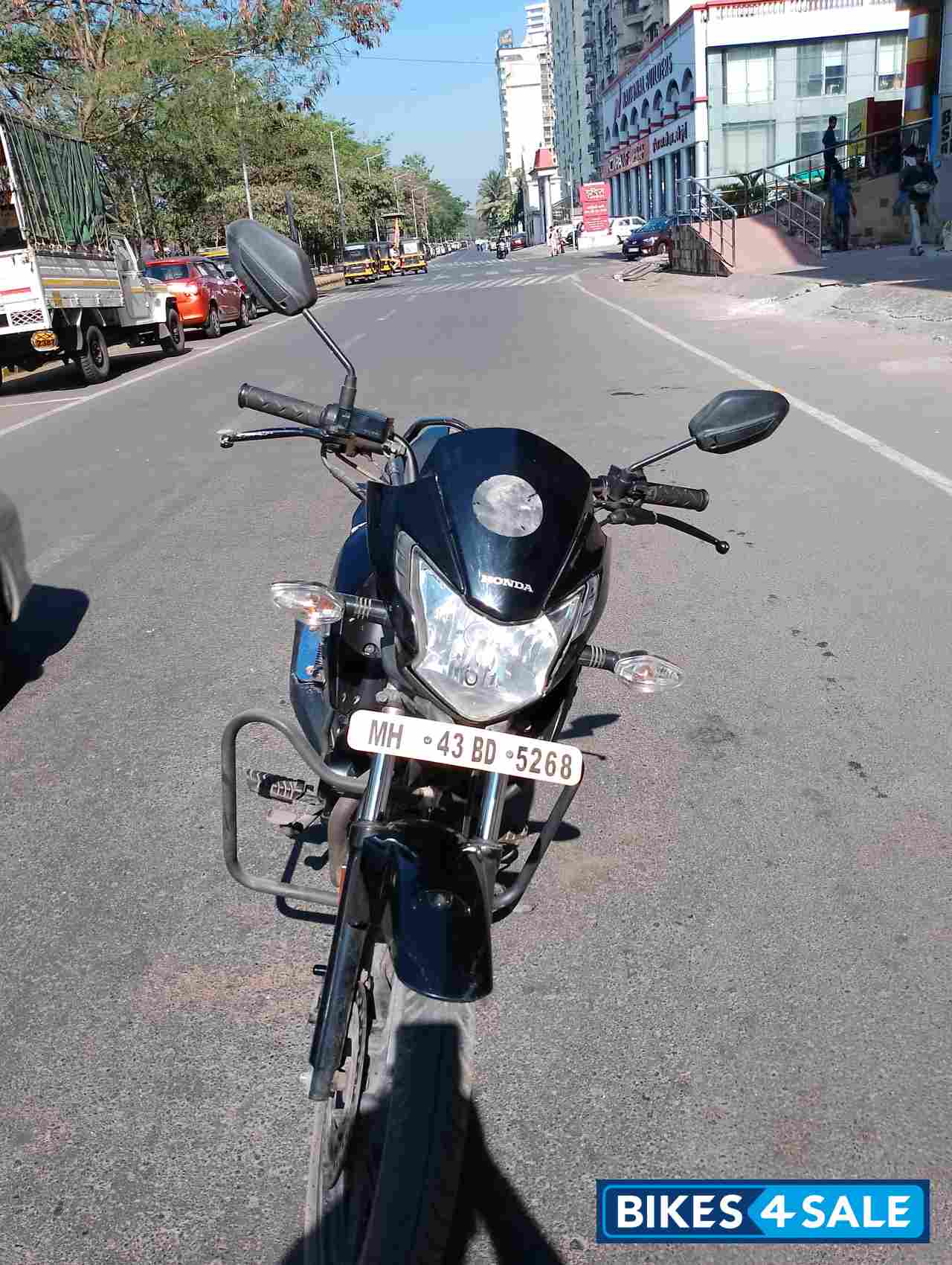 Black Honda Livo 110