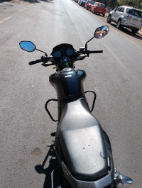 Black Honda Livo 110