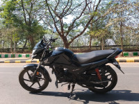 Black Honda Livo 110