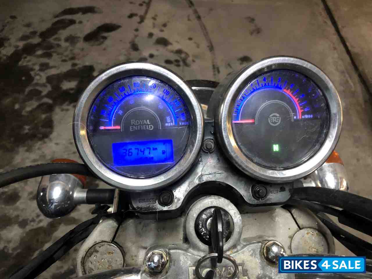 Royal Enfield Thunderbird 350 Royal Enfield Thunderbird 350