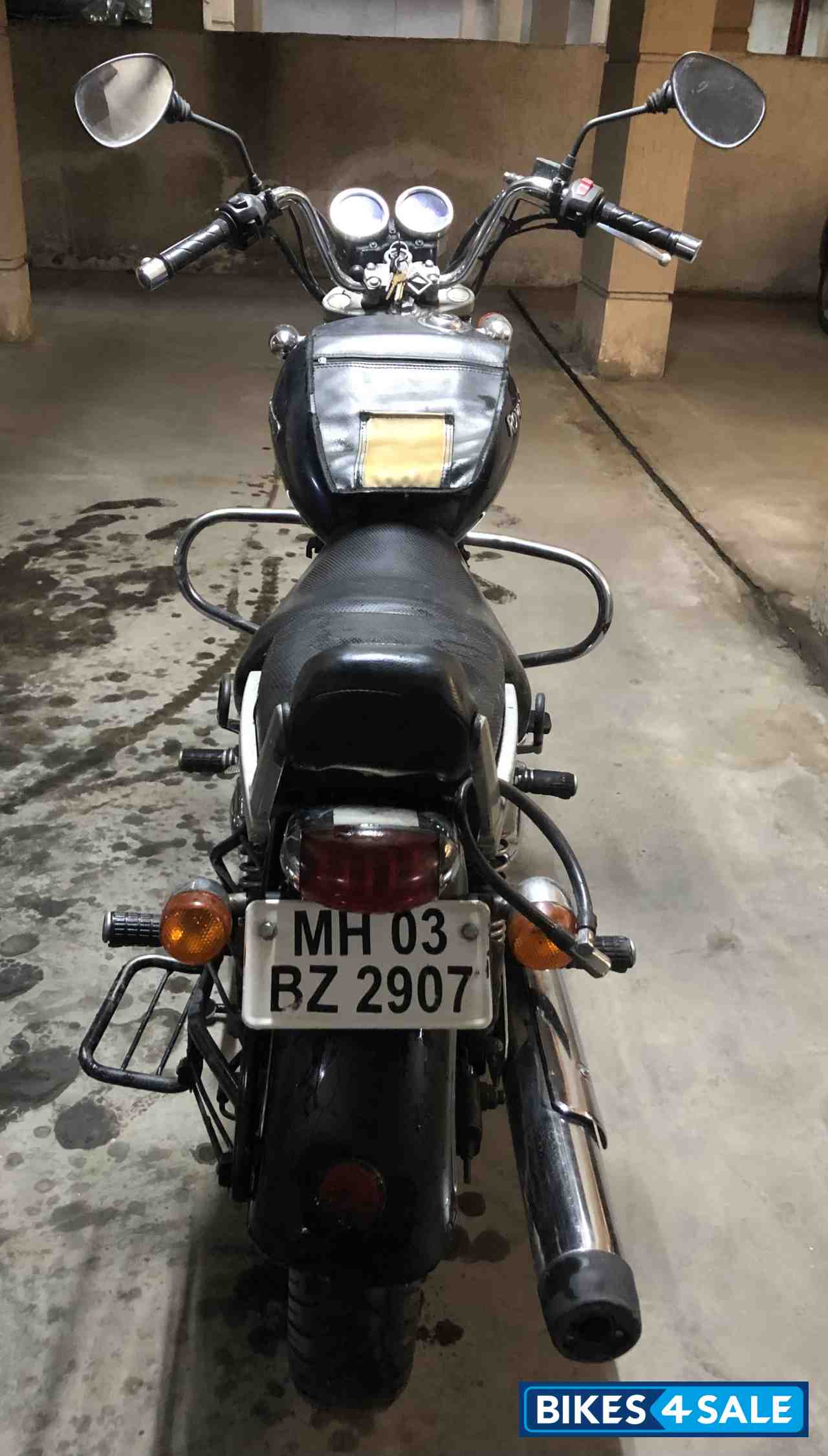 Royal Enfield Thunderbird 350 Royal Enfield Thunderbird 350