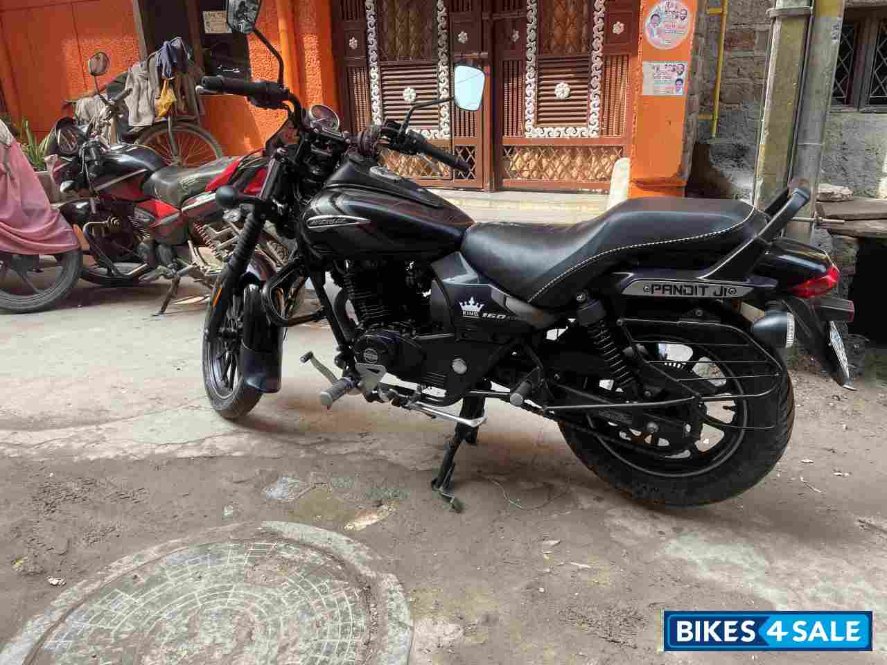 Bajaj Avenger Street 160 BS6