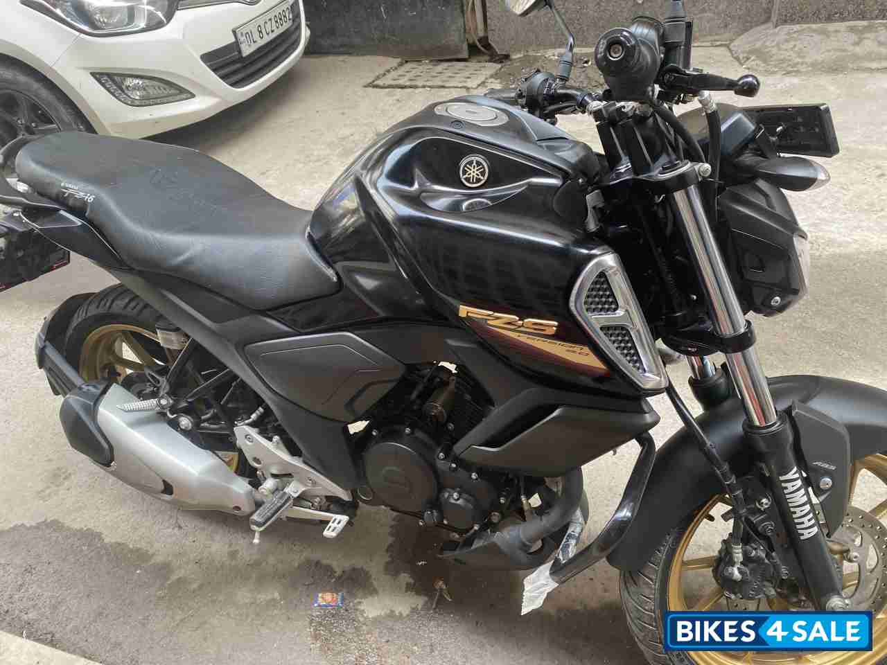 Black Yamaha FZ-S FI V3 2022