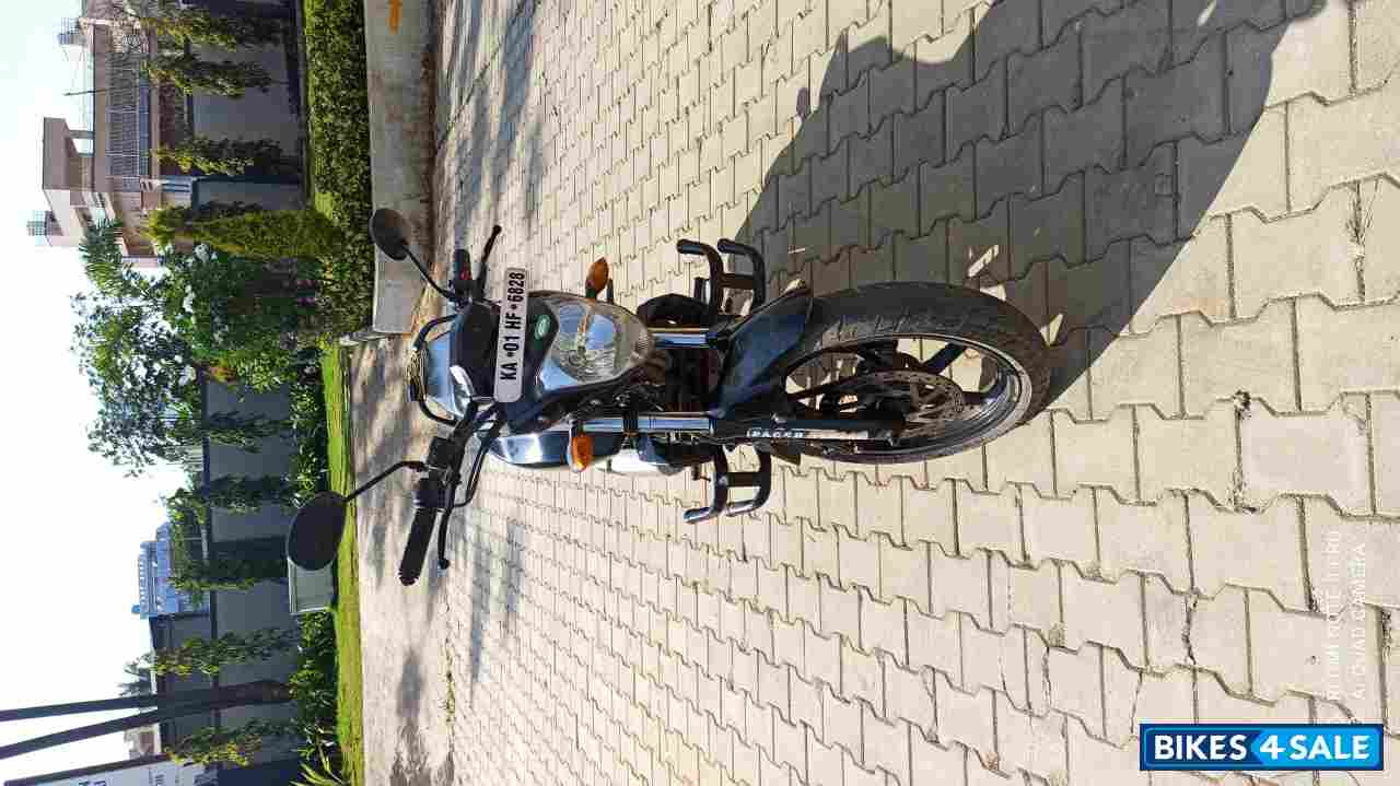Balck Yamaha FZ16